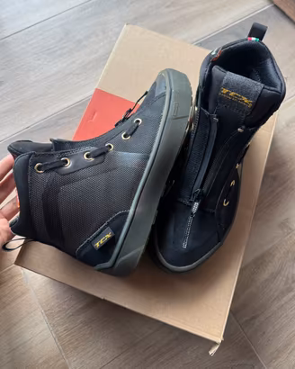 Scarpe moto donna TCX tg. 38 - nuove con scatola