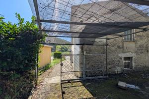 CASA SEMINDIPENDENTE A CASARZA LIGURE