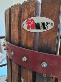 materiale per fare il vino