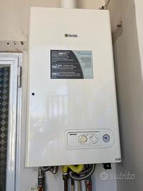 Caldaia Beretta mod Amica24 E Canna Fumaria