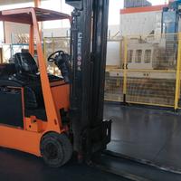 Carrello elevatore Carer elettrico 25 q.li - h 5.6