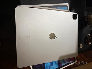 Ipad pro 12.9 (4 gen) con 2 cover, pencil, etc