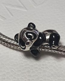 Charm panda 🐼