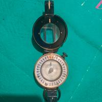 Bussola prismatica vintage WW2