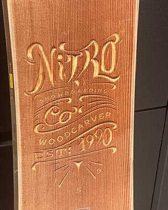 Snowboard NITRO WOODCARVER 159