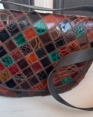 Borsa a tracolla in pelle patchwork stile rettile
