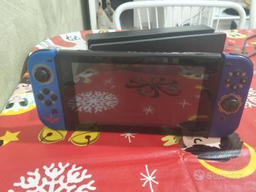 NINTENDO SWITCH  JOYCON ZELDA, CON SUPER MARIO ODY