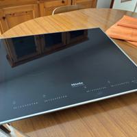 Piano ad induzione Miele KM6306