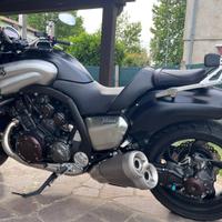 Yamaha VMAX - 2009