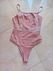 Body intero rosa confetto bianco s tally weijl