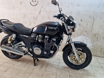 Yamaha xjr