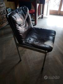 mobili vari in legno.