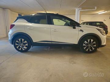 Renault Captur Full Hybrid