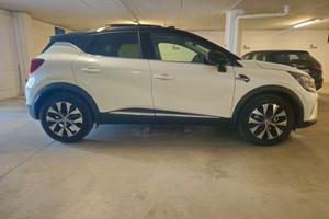 Renault Captur Full Hybrid