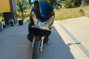 Honda pcx 125