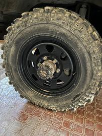 Cerchi e gomme toyota/nissan 6 fori