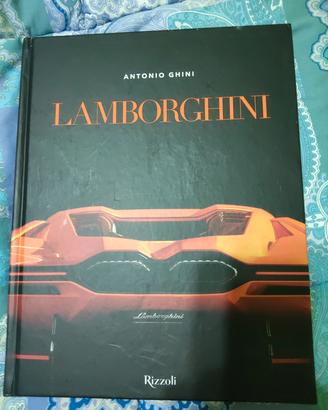 libro della Lamborghini 