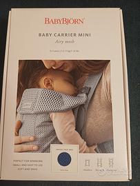 BabyBjorn baby carrier mini