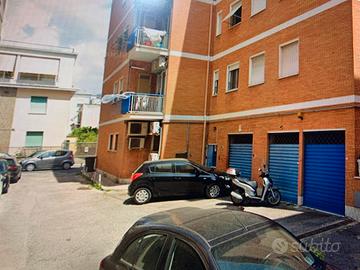 Via bottasso Ampio Box Garage 17mq