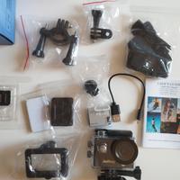 Action Camera completa di tutti accessori + SD