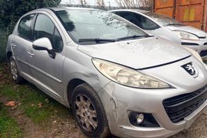 Peugeot 207 1.4 benzina