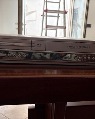 Videoregistratore VHS lettore DVD Philips DVP721VR