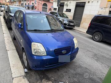 **Kia Picanto 1.1 EX Benzina – 2005 – 122.000 km 