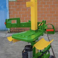 SPACCALEGNA PICCOLE DIMENSIONI Lo spaccalegna Eco