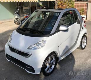 Smart ForTwo 1000 52 kW MHD cabrio pulse