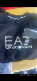 Emporio Armani Tommy Hilfiger levis
