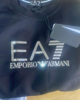 Emporio Armani Tommy Hilfiger levis