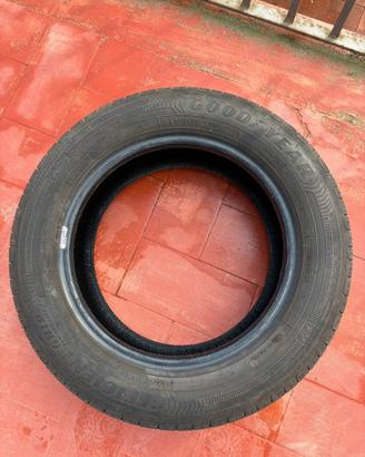Gomme Efficient Grip Goodyear