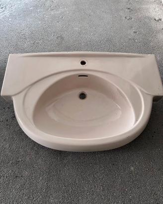 Lavandino e bidet marca Ideal Standard