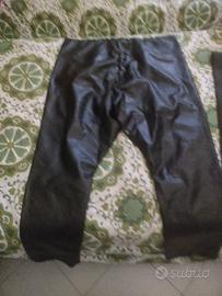 pantaloni da donna