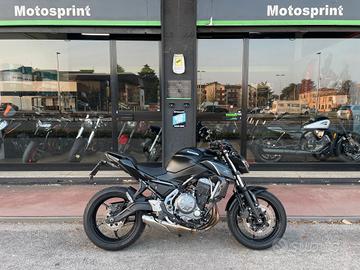 Kawasaki Z 650 depotenziata PATENTE A2 35 KW