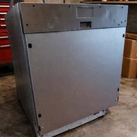 Lavastoviglie da incasso Candy CMLS 1252