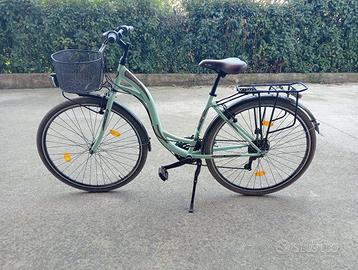 Elegante bici da donna