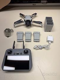 DJI Mini 4 Pro Fly More Combo