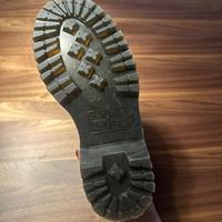 Dr. Martens n 36 nuive mai usate