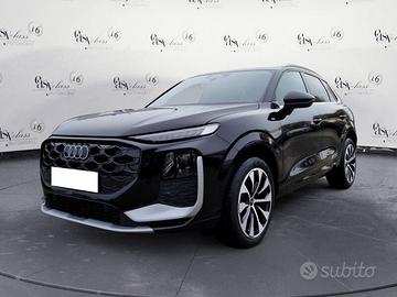 Audi Q3 TFSI 110 kW S tronic S Line TETTO MAT...