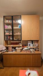 Libreria e scrivania