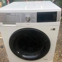 Lavasciuga AEG 9kg pompa di calore A+++ 1600giri