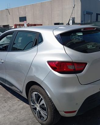 Disponibili ricambi usati RENAULT CLIO 4 anno 2017