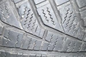 Quattro Pneumatici invernali 225/50 R18