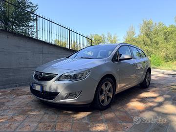 Opel Astra Tourer 2.0 CDTI 165cv