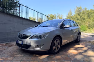 Opel Astra Tourer 2.0 CDTI 165cv