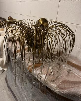 Lampadario in ottone e cristalli anni 60
