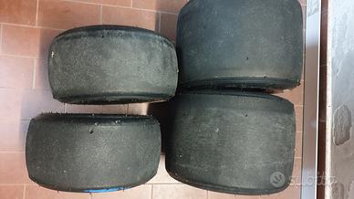 Gomme kart