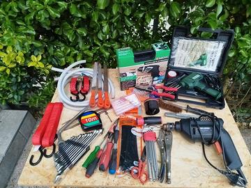 Cassetta degli attrezzi mista in scatola 