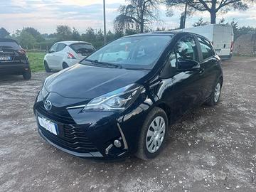 TOYOTA Yaris 1.5 Hybrid 5 porte Cool